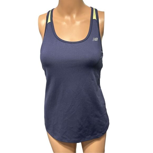 NICE WOMEN NEW BALANCE Athletic Tank Top By New Balance Size: M good condition - Picture 1 of 3